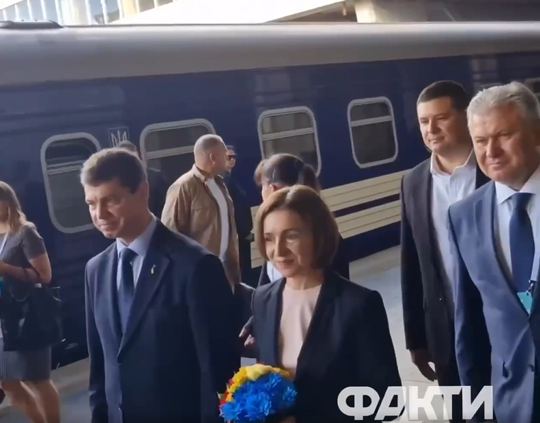 Президентка Європейської комісії прибула до Києва - фото 4