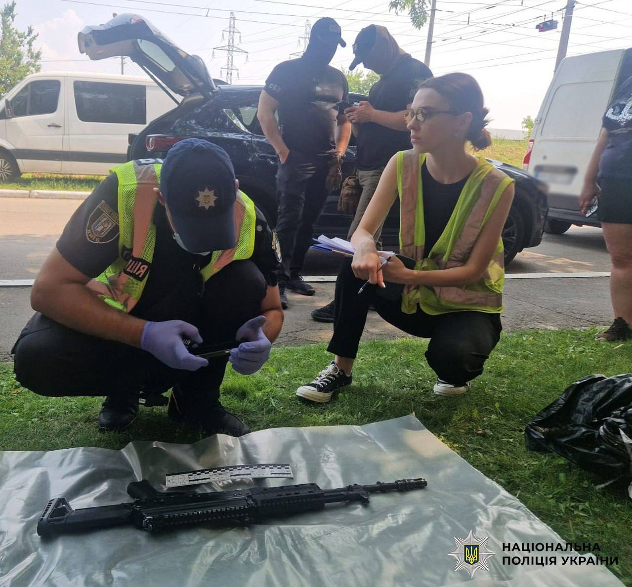 У Києві затримали чоловіка, який збував зброю та боєприпаси - фото 2