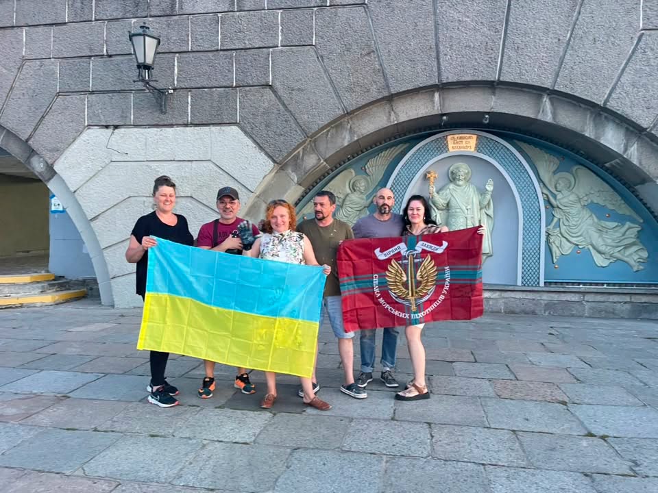 У Києві волонтери впорядкували занедбаний меморіал - місце Хрещення Руси-України - фото 9