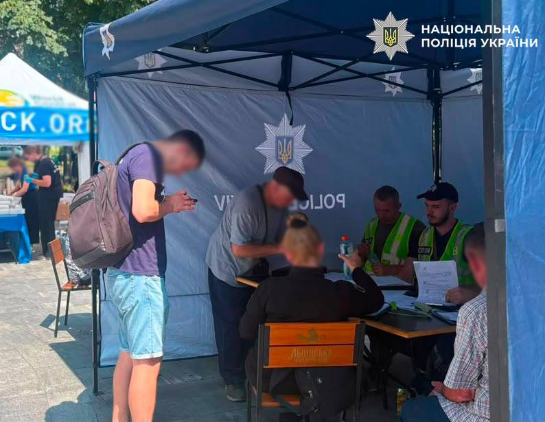 Кількість постраждалих внаслідок ворожого обстрілу у столиці зросла до 17 осіб