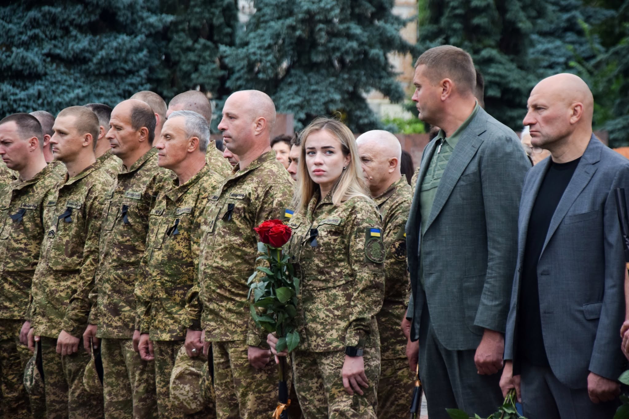 Четверті роковини: черкасці вшанували пам'ять загиблих в Оленівці - фото 3