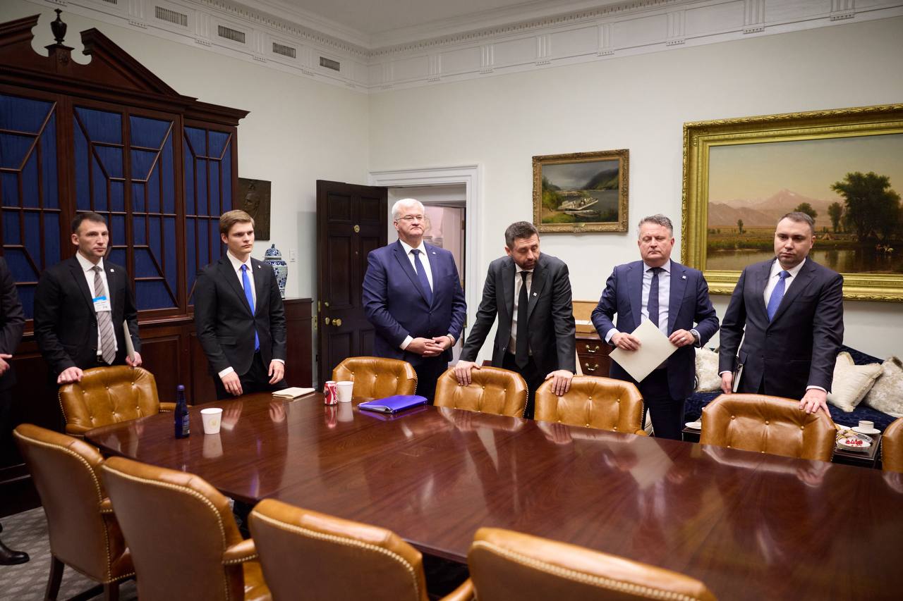 Зеленський обговорив із Трампом ліцензії на виробництво перехоплювачів для «Петріотів»