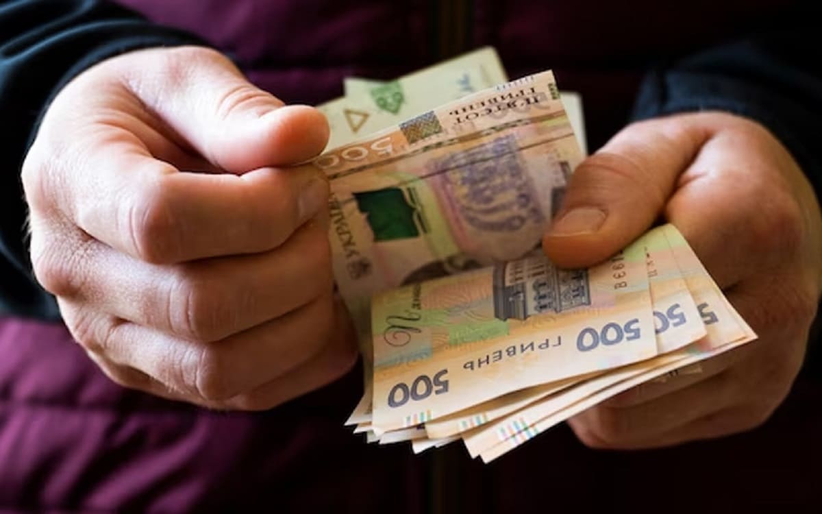Скільки отримують пенсіонери у Києві та Київській області: цифри, факти, професії та новації