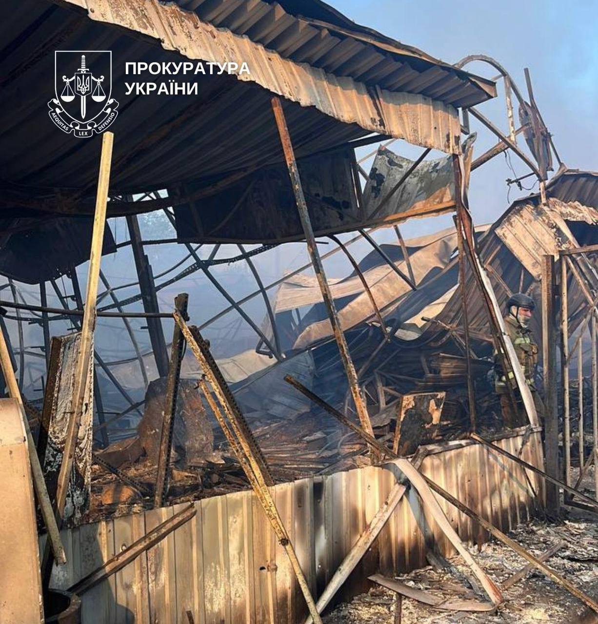 Один загиблий, двоє постраждалих у Києві внаслідок атаки рф по столиці - фото 9