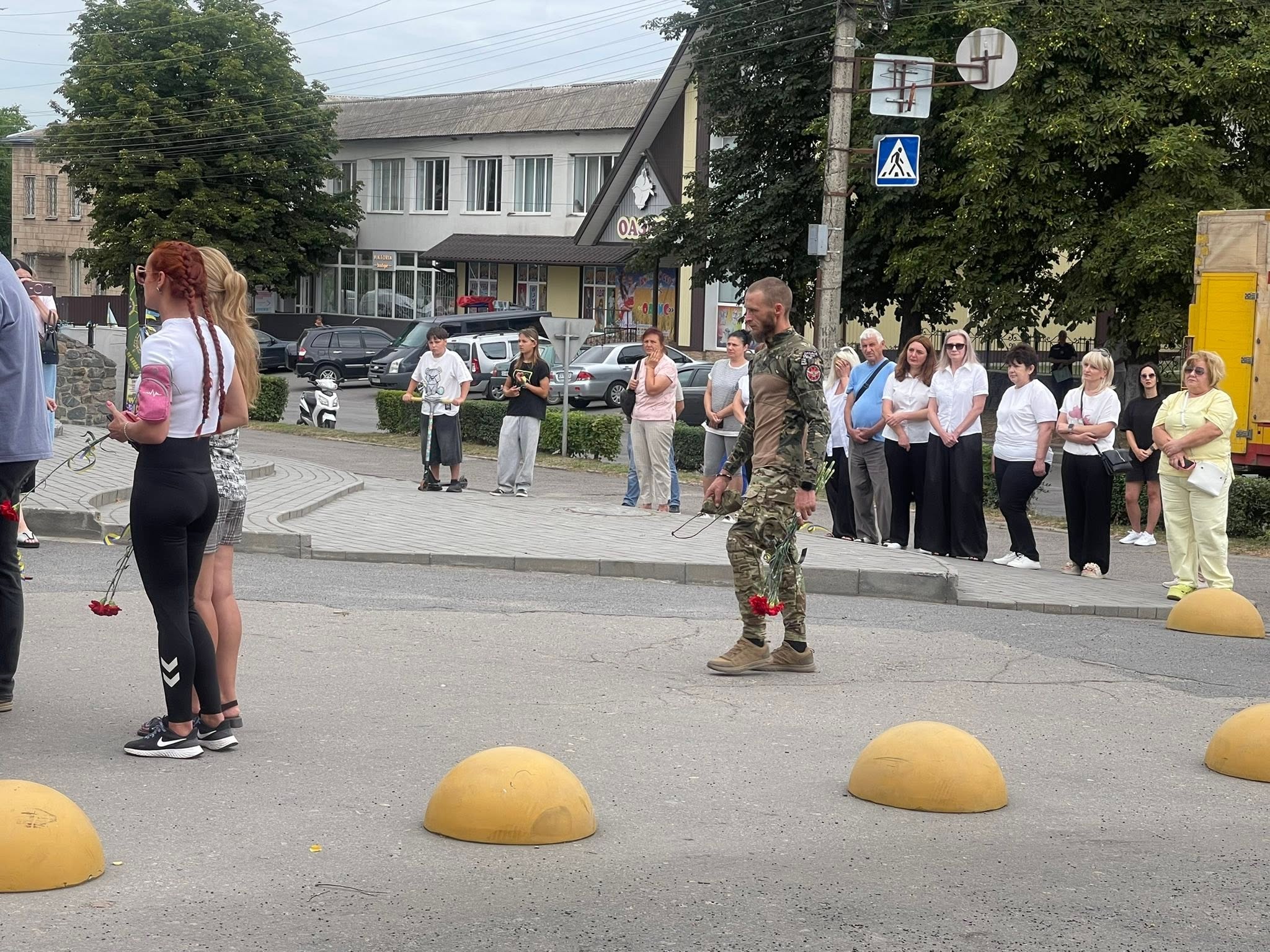 Молодого тата трьох дітей поховали на Черкащині – воїн загинув у Курській області - фото 2