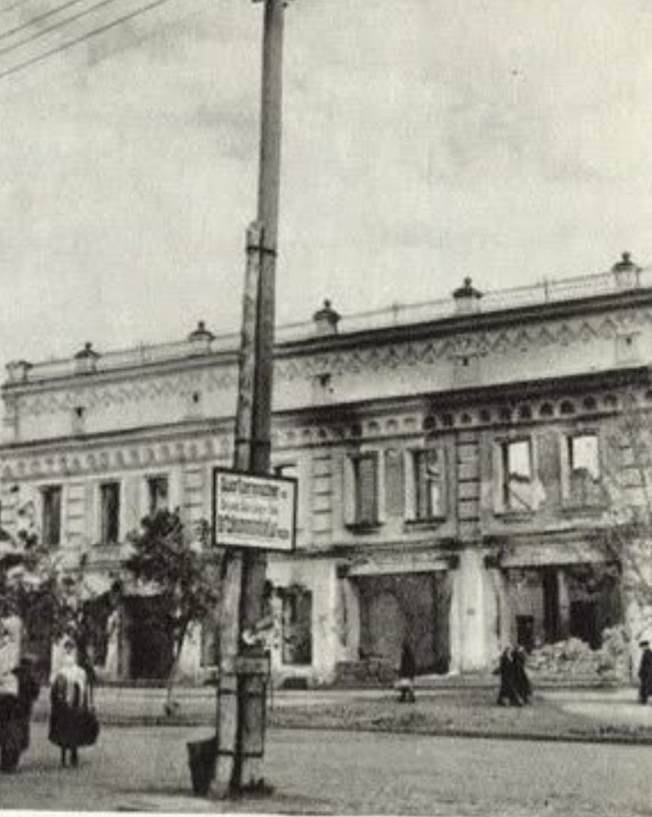 Зруйнована Умань у жовтні 1941-го: показали унікальні архівні фото чеського журналіста - фото 2