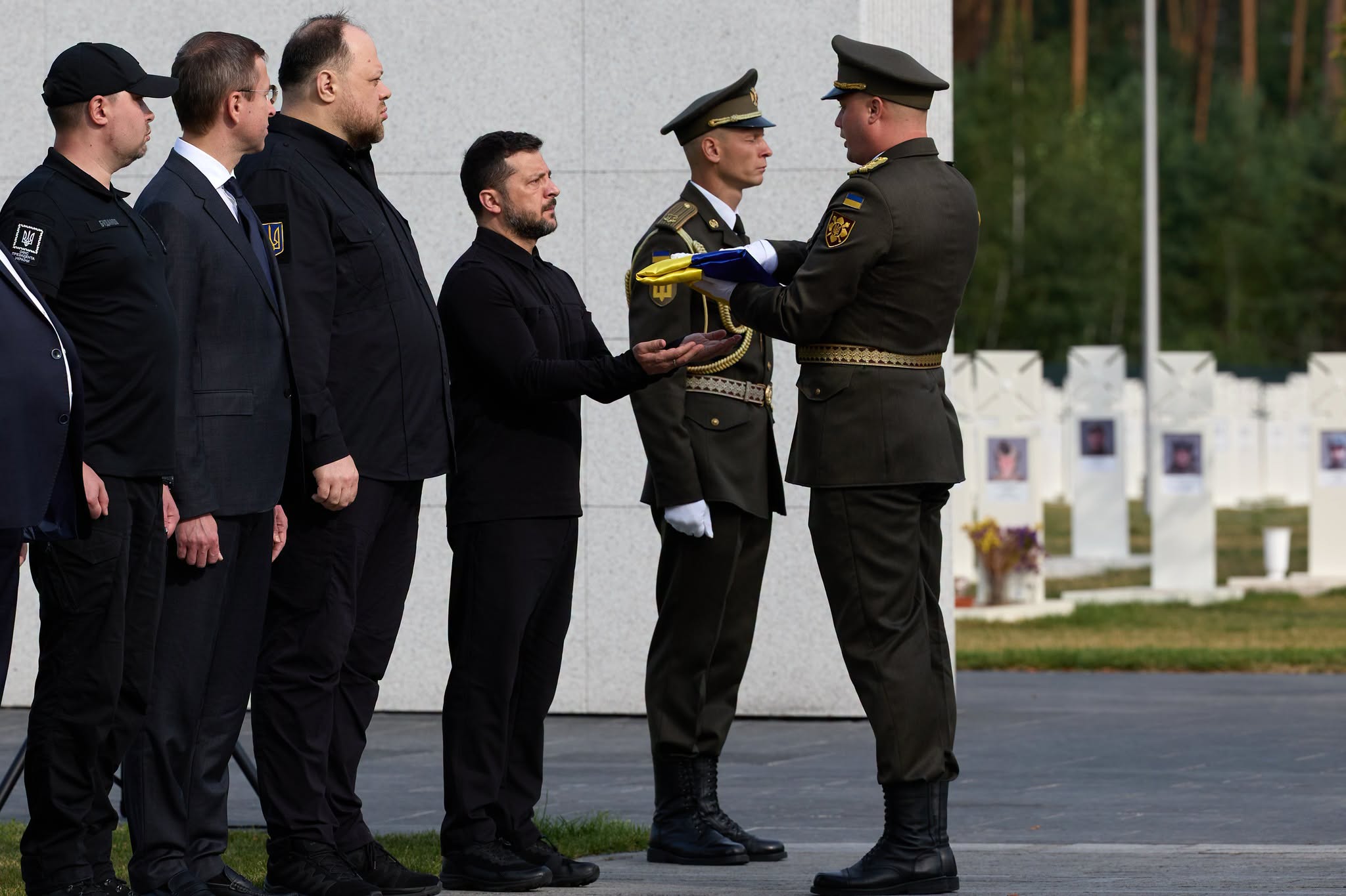 Євгена Коновальця перепоховали в Україні: полковник УНР знайшов спочинок на Національному військовому меморіальному кладовищі