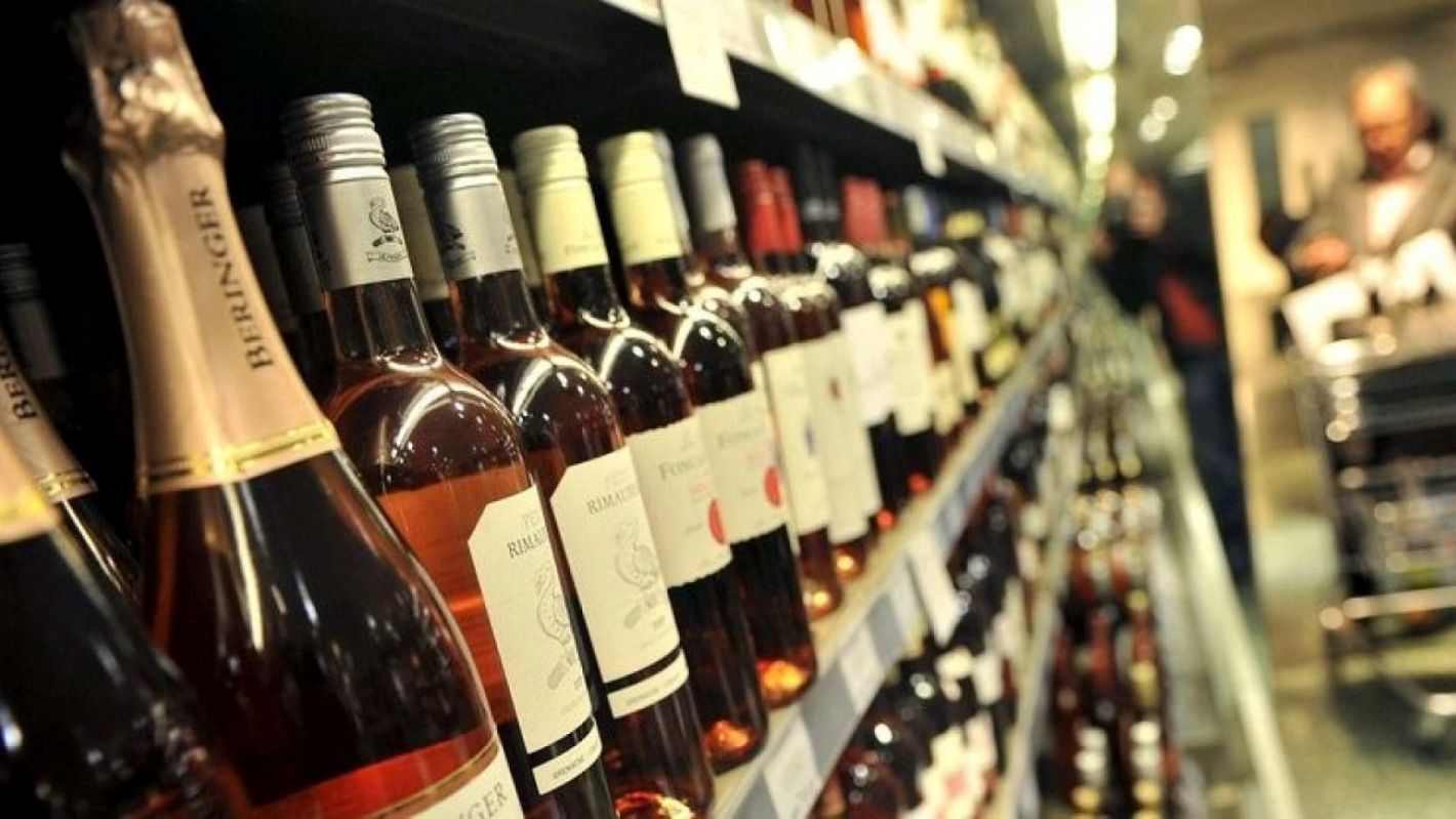 Години продажу алкоголю в Києві: коли дозволена торгівля у 2026 році