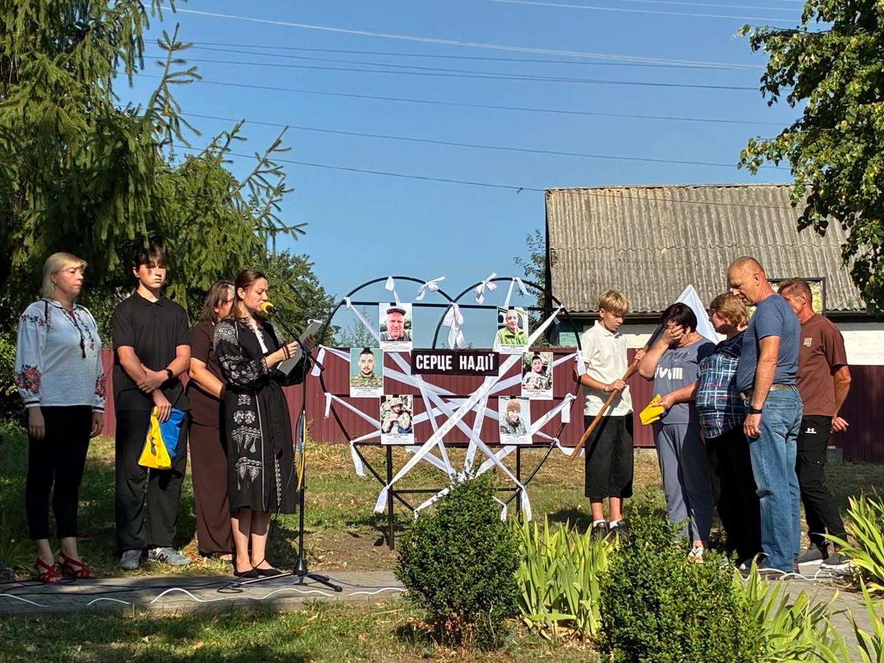 У селі на Черкащині розширили Алею Слави і відрили «Серце надії»
