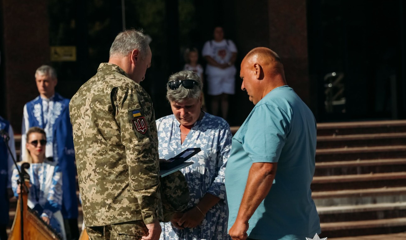 Шестеро поліцейських Черкащини посмертно нагороджені «Комбатантським хрестом» - фото 5
