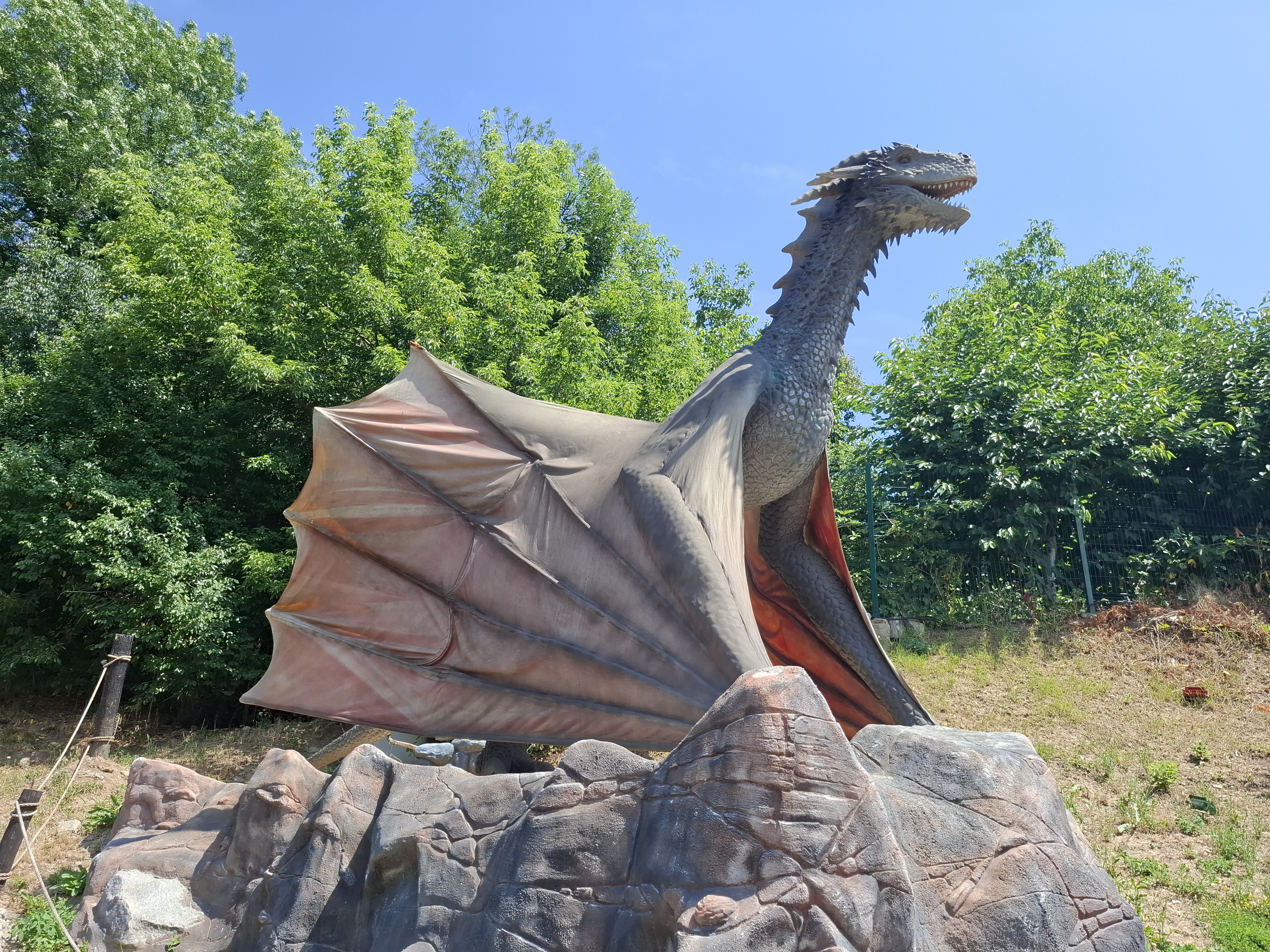 Парк динозаврів Dino Sofia в Умані: подорож у мезозойську еру. Фоторепортаж - фото 7