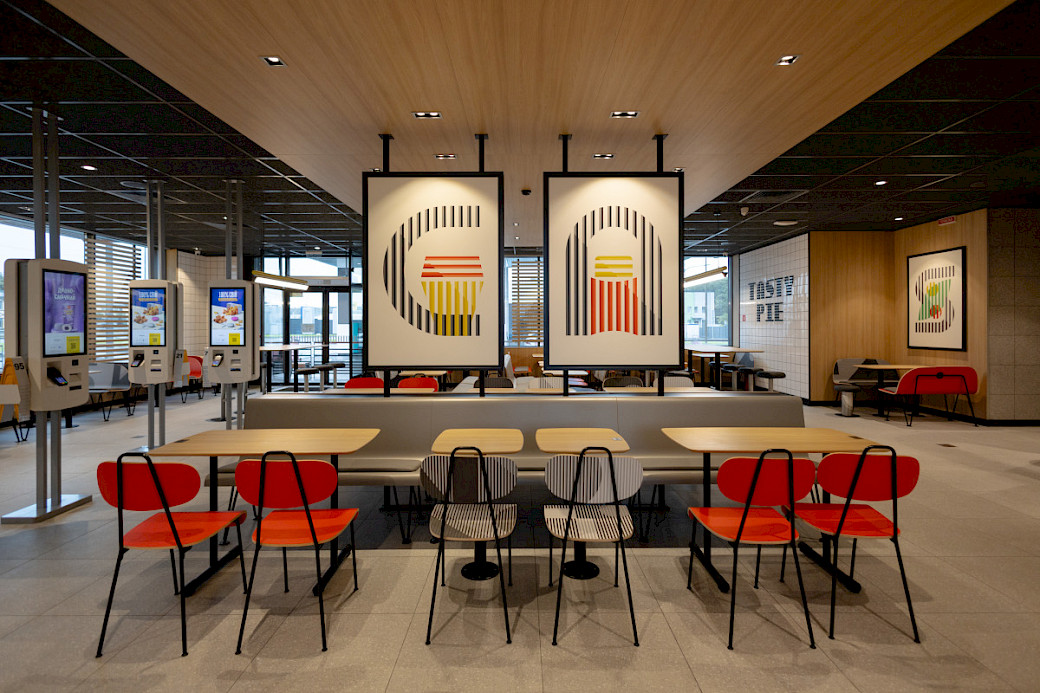 McDonald’s в Умані розпочав роботу. Фото - фото 2
