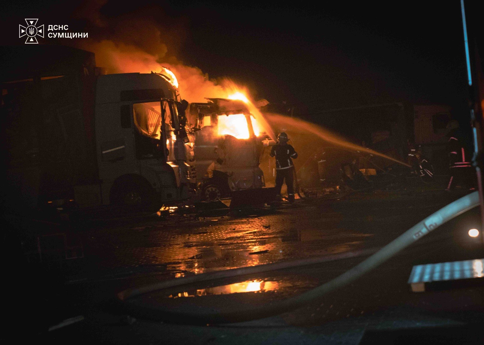 Внаслідок російських авіаударів у Сумах загинула людина, ще 7 поранені - фото 2