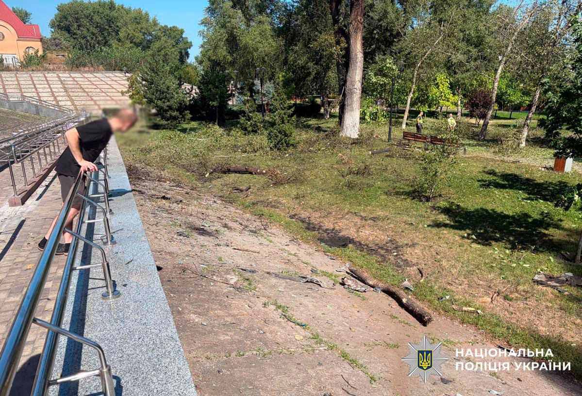 Наслідки атаки рф фіксують у п’яти районах Києва