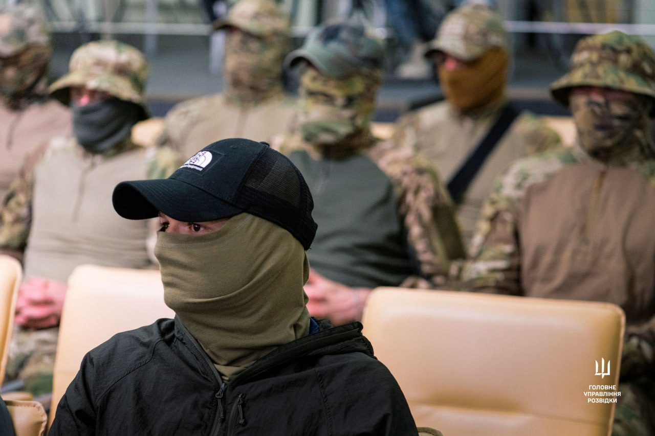 У Києві презентували буклет про Героя України, офіцера ГУР Назара Боровицького - фото 2