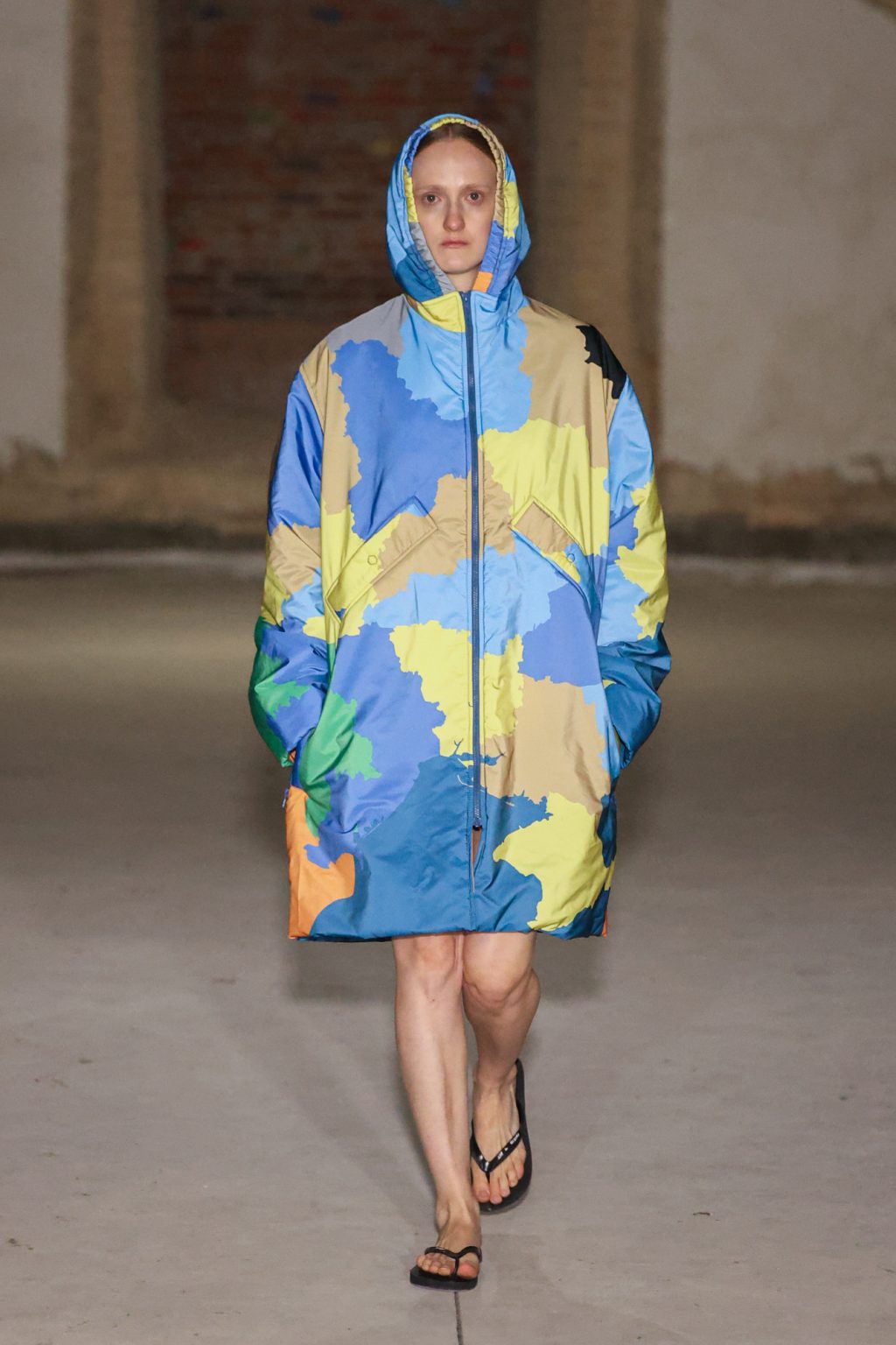 Ukrainian Fashion Week у Києві: ветерани на подіумі, показ в укритті та 50 українських брендів - фото 2