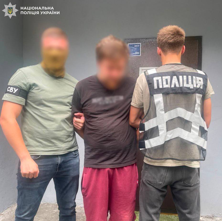 У Києві чоловік підпалив військовий автомобіль за вказівкою куратора з рф