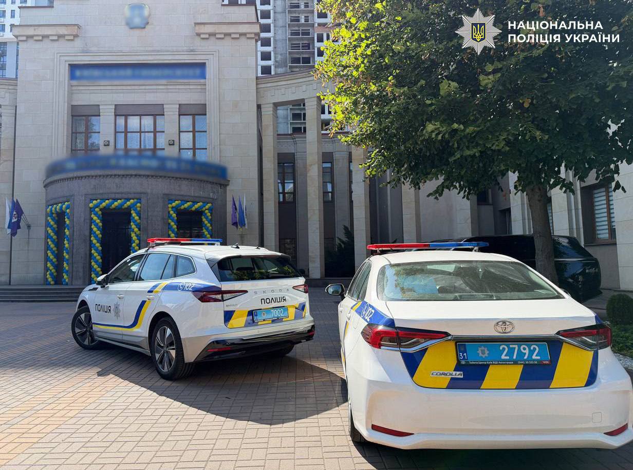 У Києві посвяту студентів проводили під час тривоги: поліція відкрила справу - фото 2