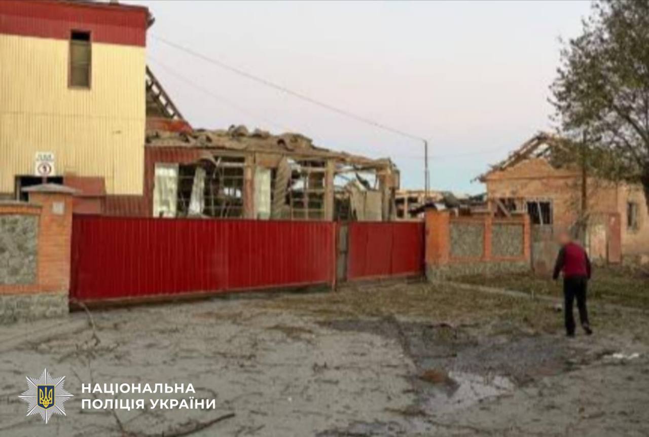 Двоє загиблих людей, ще шість травмованих, серед них дитина: наслідки атаки на Київщину