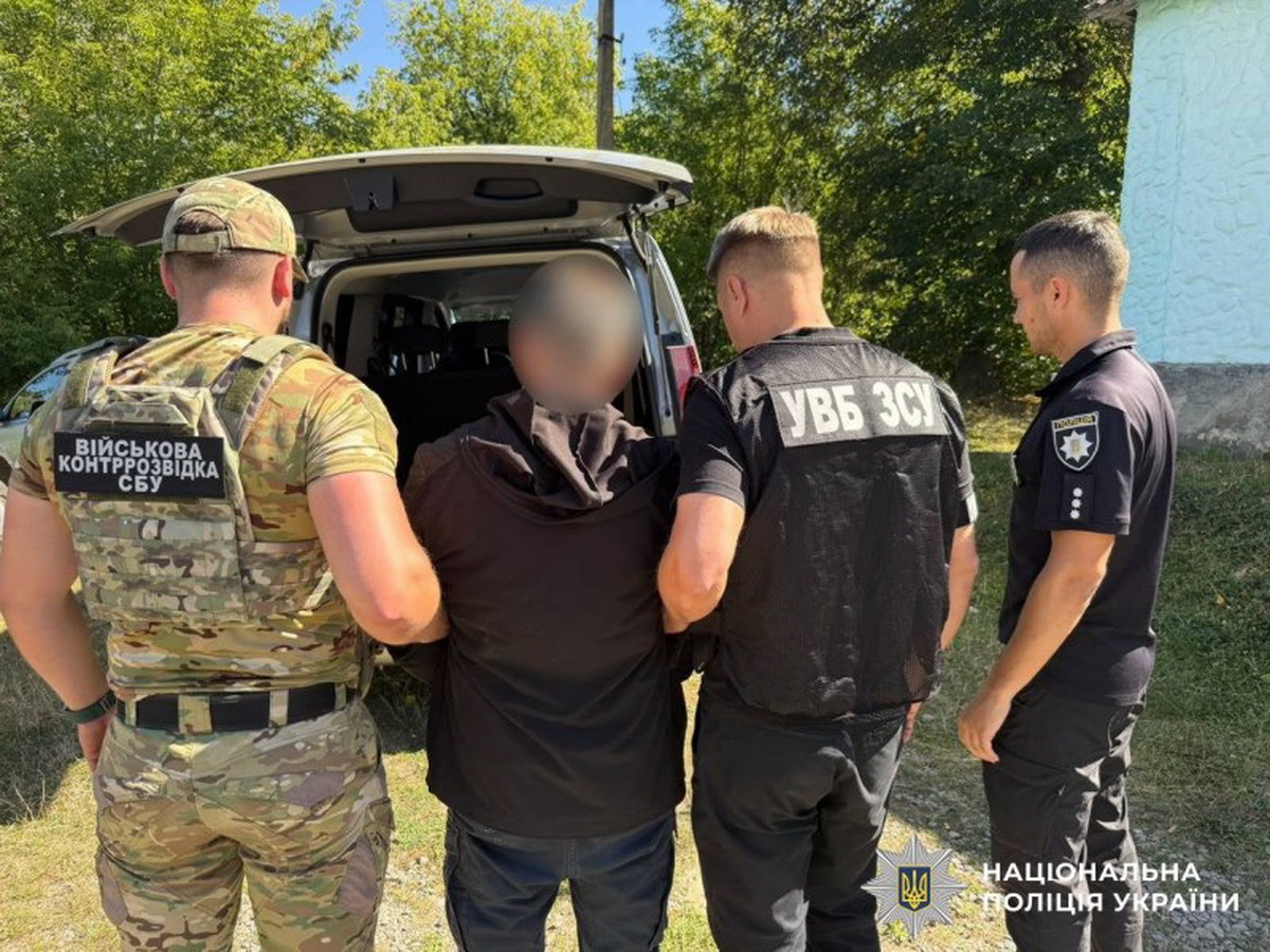 На Вінниччині затримали військового, який за хабар організовував СЗЧ для курсанта