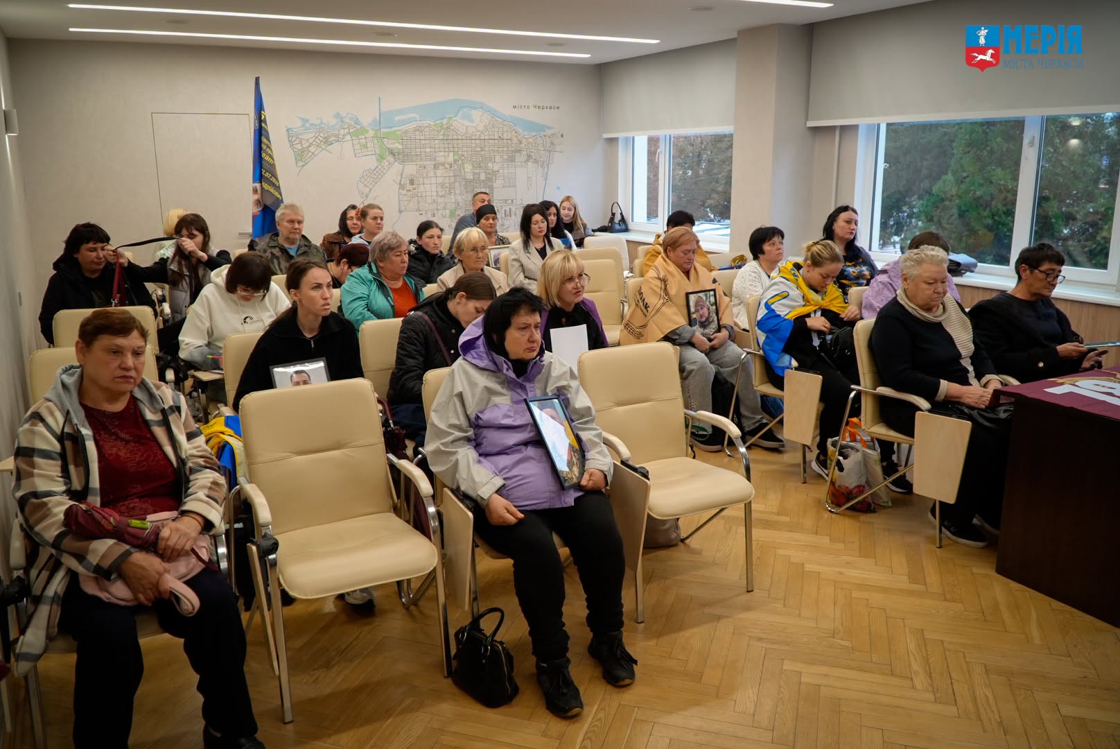 «Жодних пам’ятників без погодження», - у Черкасах говорили, яким має бути військове кладовище