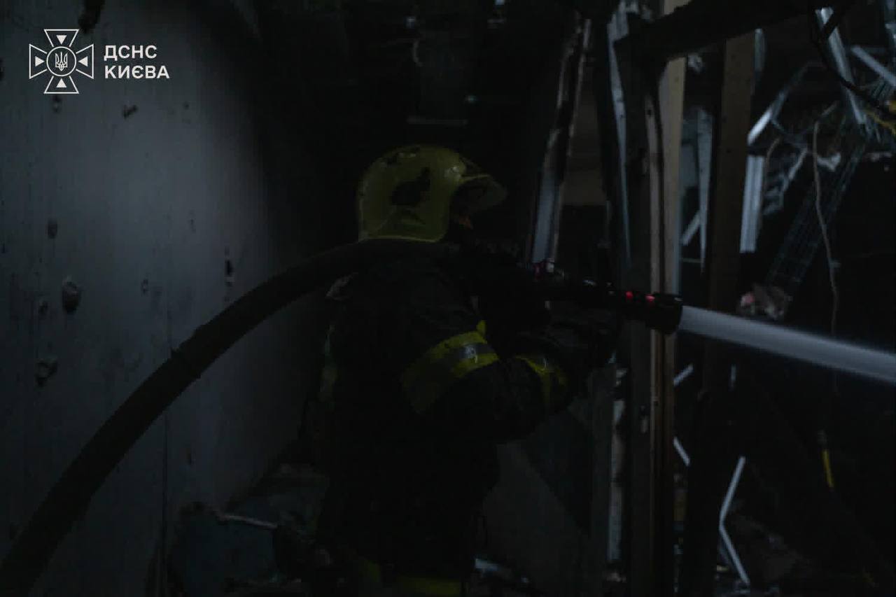 В Києві від початку доби внаслідок російського обстрілу постраждали 8 осіб