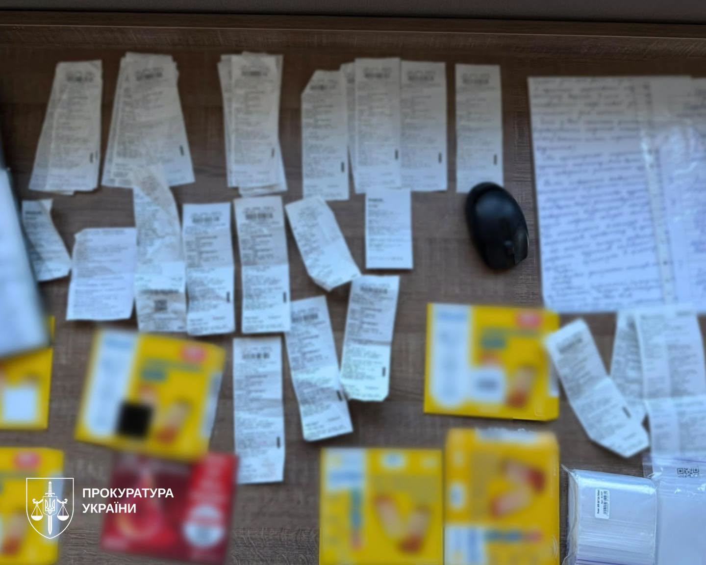 Наживалися на літніх людях: у Києві викрили шахрайську схему псевдолікарів