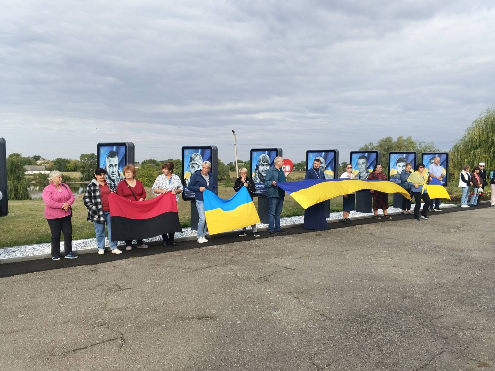 На Черкащині зустріли воїна Максима Литвина, якого повернули з російського полону - фото 3