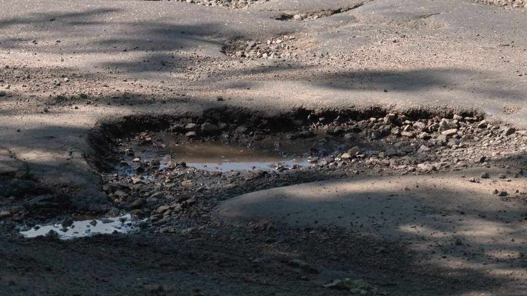 На Золотоніщині трикілометрова ділянка дороги залишила села без автобусного сполучення - фото 2