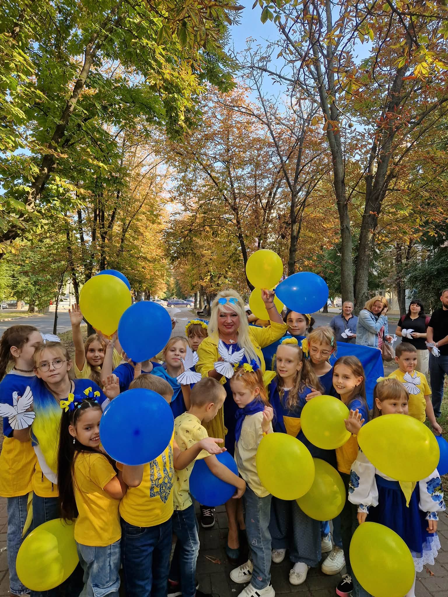 У Черкасах відбулася акція до Міжнародного дня миру - фото 4