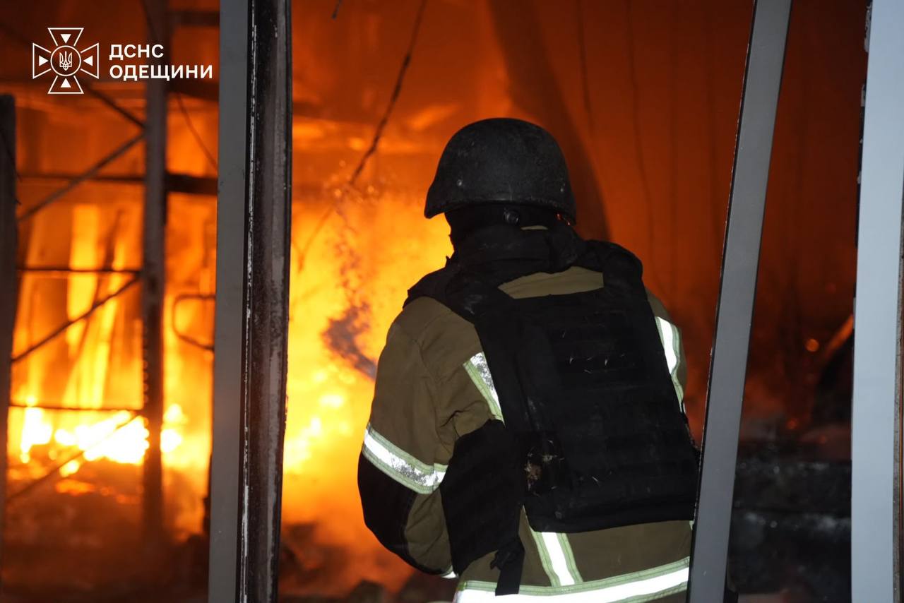 Одещина зазнала масованого російського обстрілу - фото 2