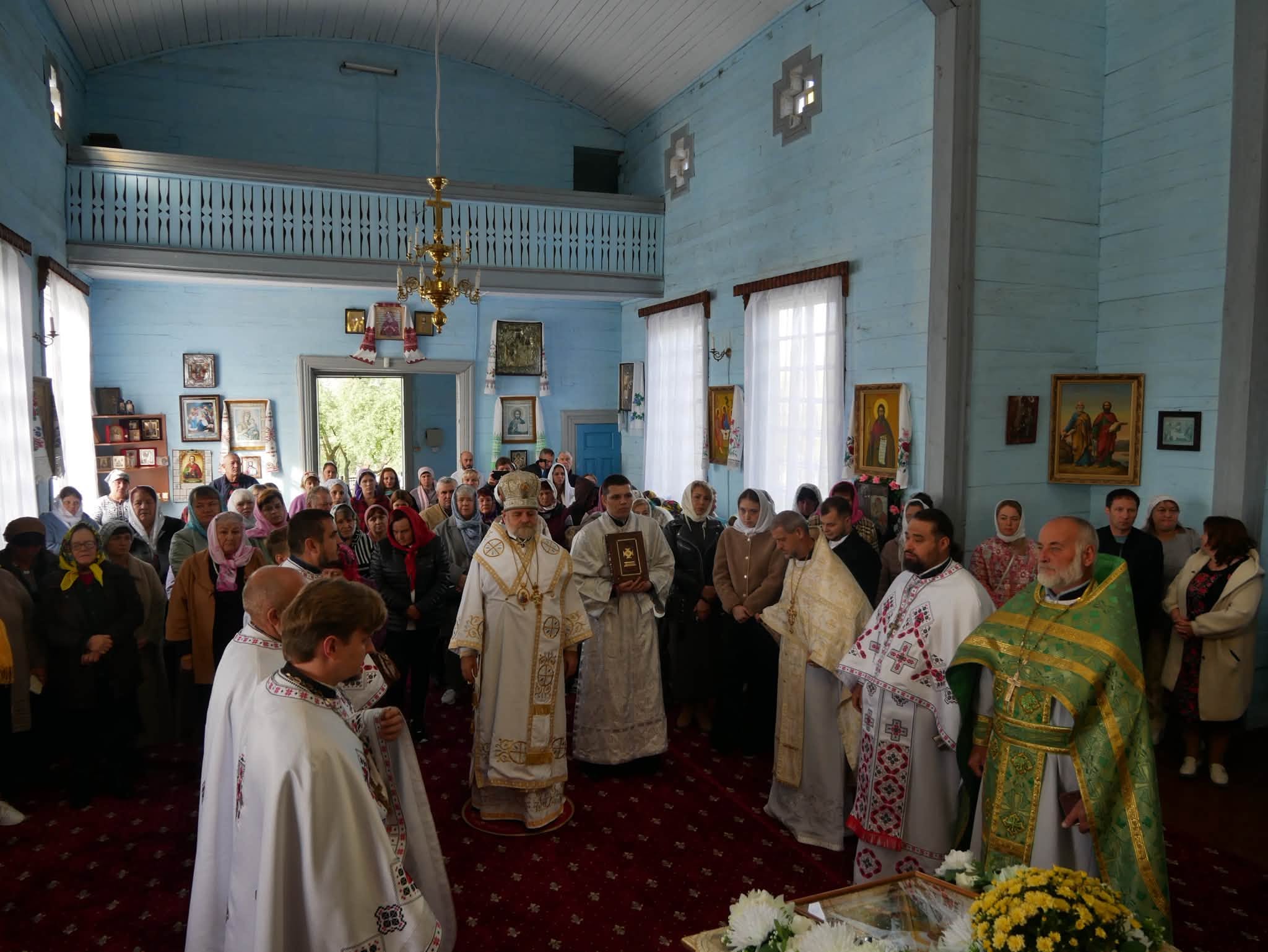 Унікальний дерев’яний храм на Черкащині зустрів престольне свято