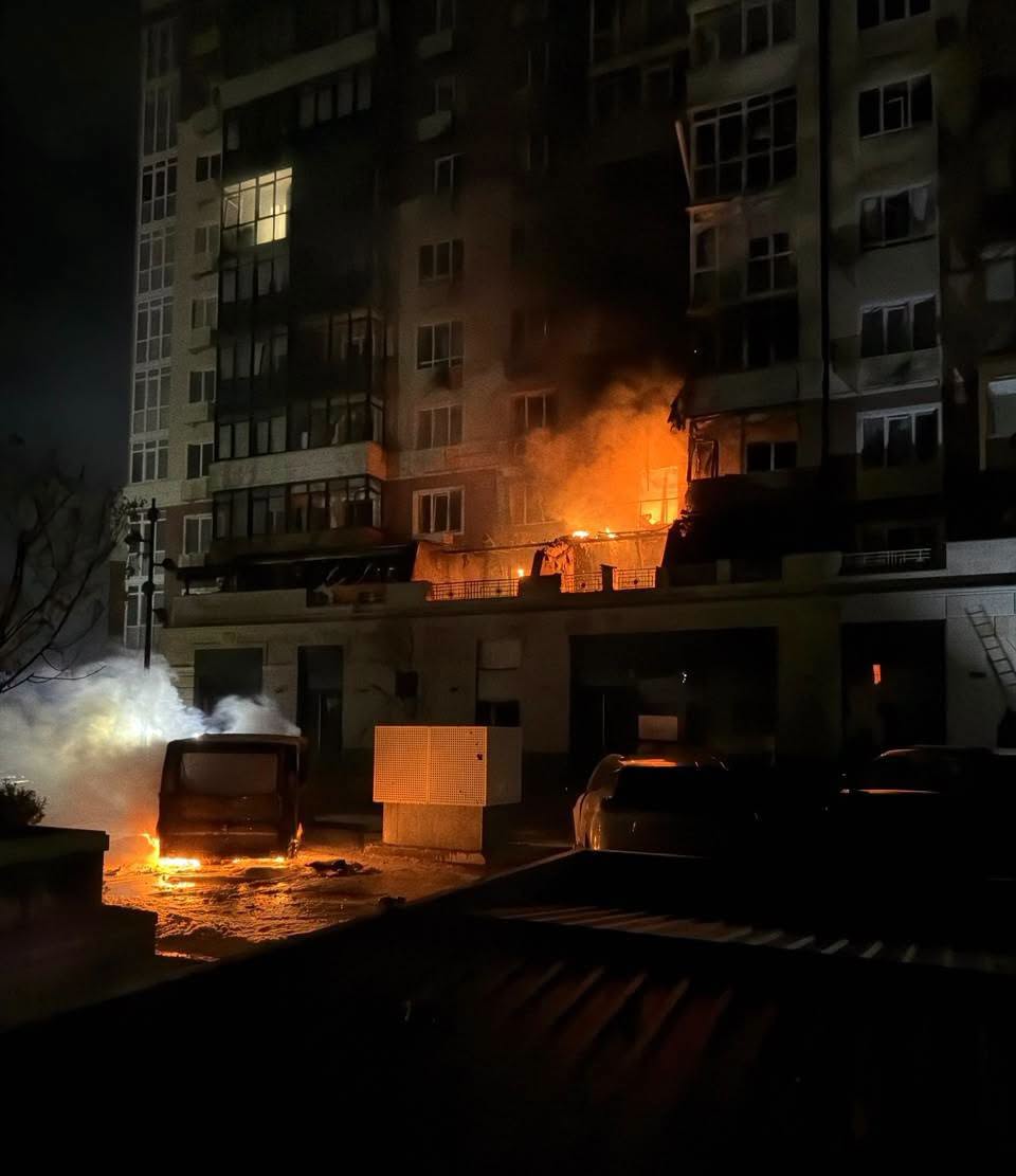 Російський дрон впав в Умані: є руйнування. Відео - фото 4