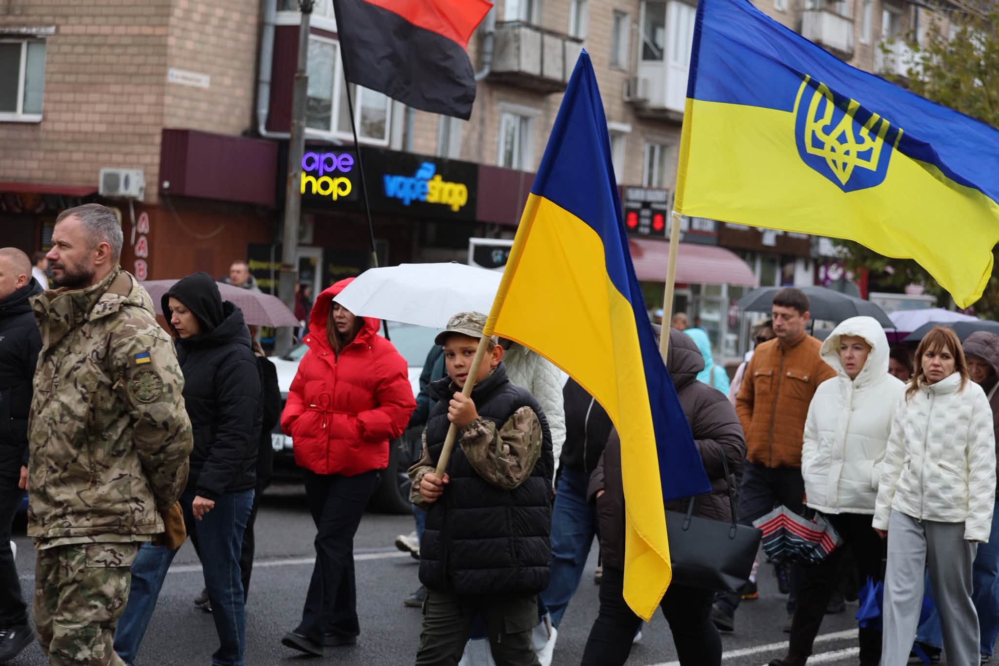 На Черкащині попрощалися з молодим захисником Станіславом Ферносом - фото 3