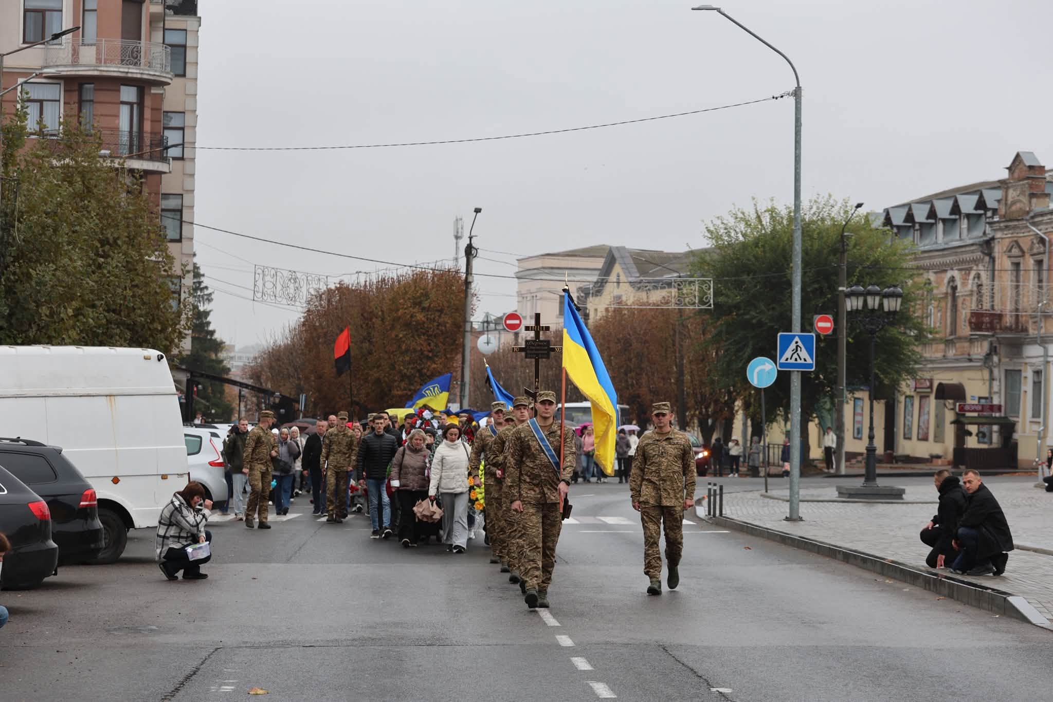 На Черкащині попрощалися з молодим захисником Станіславом Ферносом - фото 4