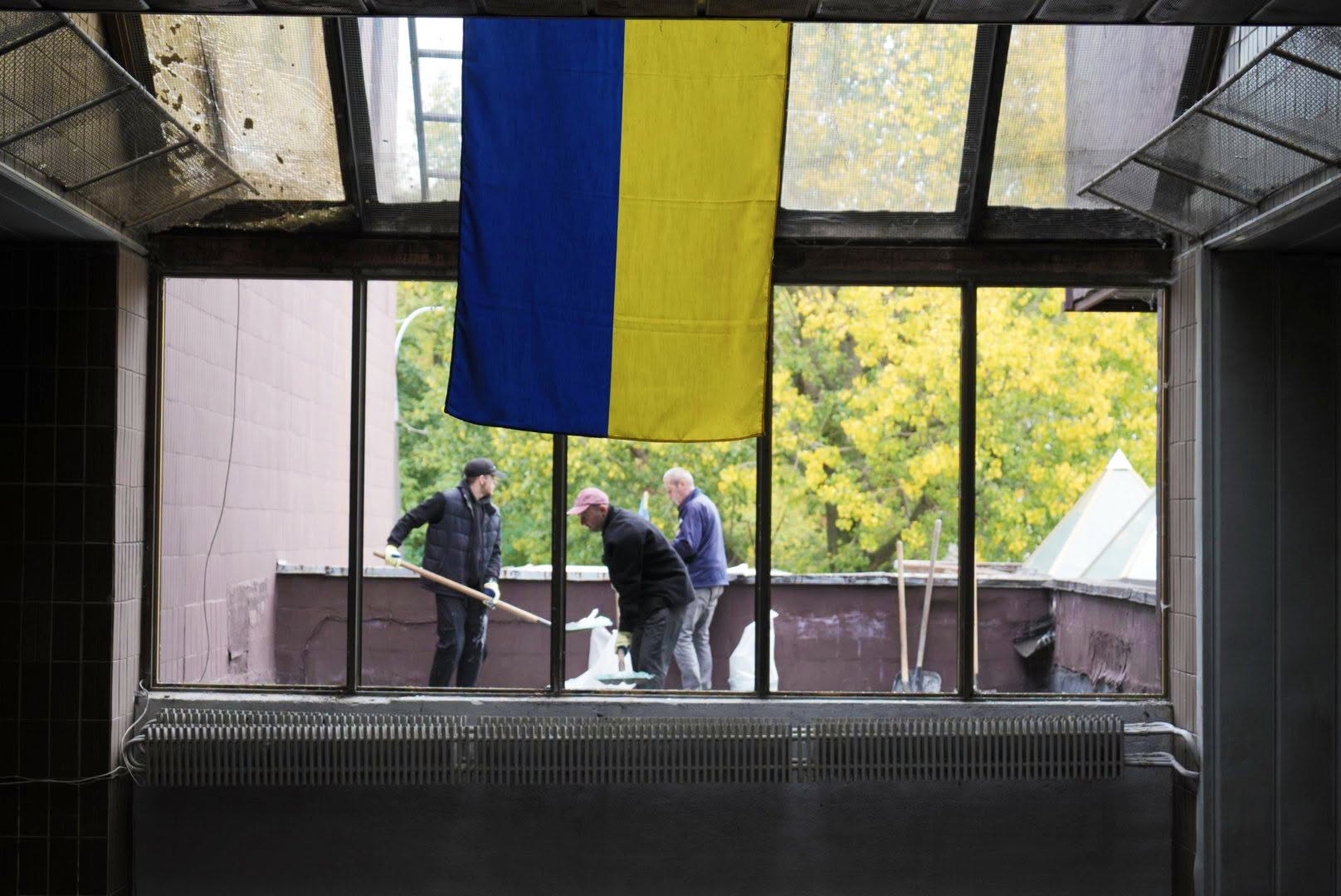 Внаслідок обстрілу у Києві пошкоджено архітектурний корпус КНУБА