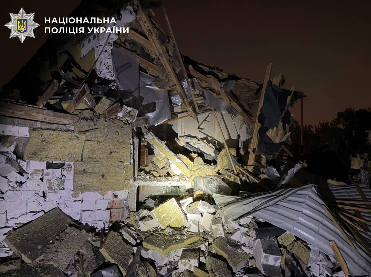 Одна людина загинула, 22 постраждали, серед них семеро дітей: поліція документує наслідки удару по Києву - фото 6