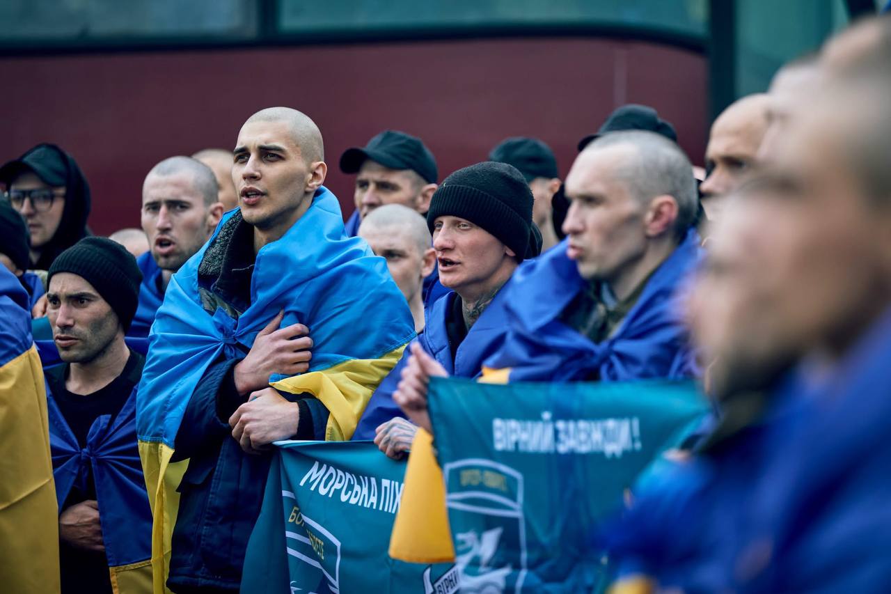 Понад 4 роки полону: з неволі повернувся смілянин Владислав Скляров