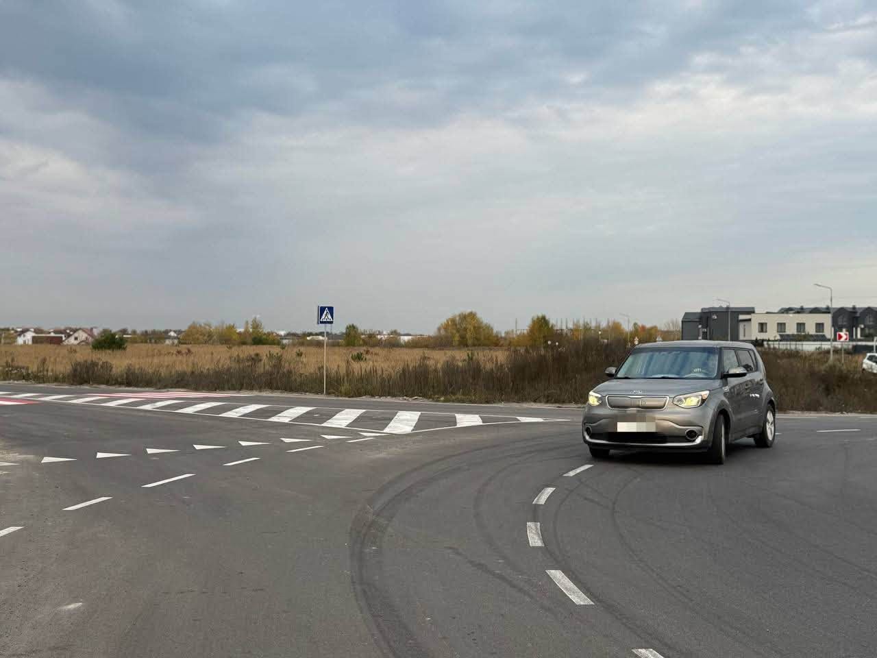 На Київщині відкрили рух оновленою дорогою між Петропавлівською та Софіївською Борщагівкою - фото 2