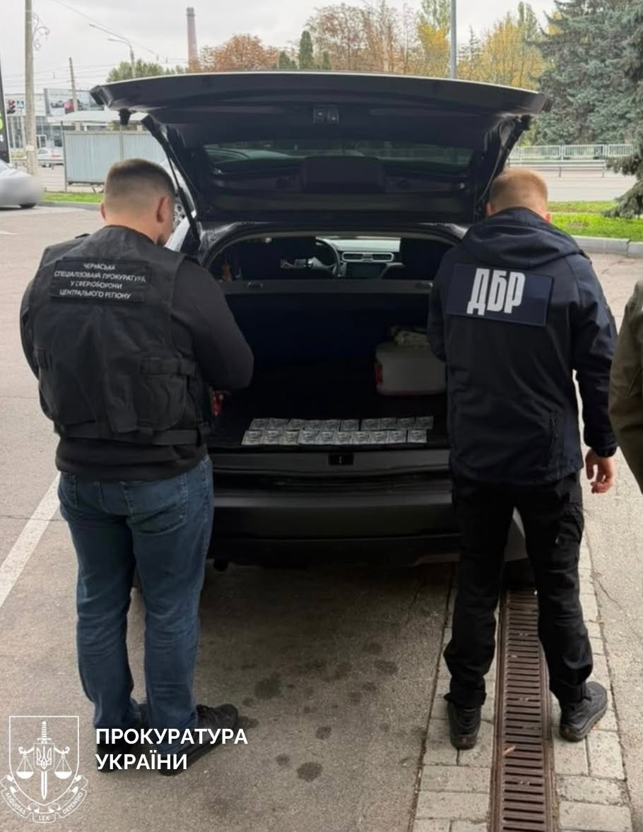 На Черкащині військовий за $5000 обіцяв врятувати знайомого від відповідальності за СЗЧ - фото 2